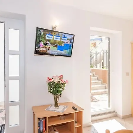 One-bedroom פורץ