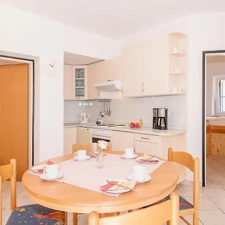 One-bedroom بوريتش